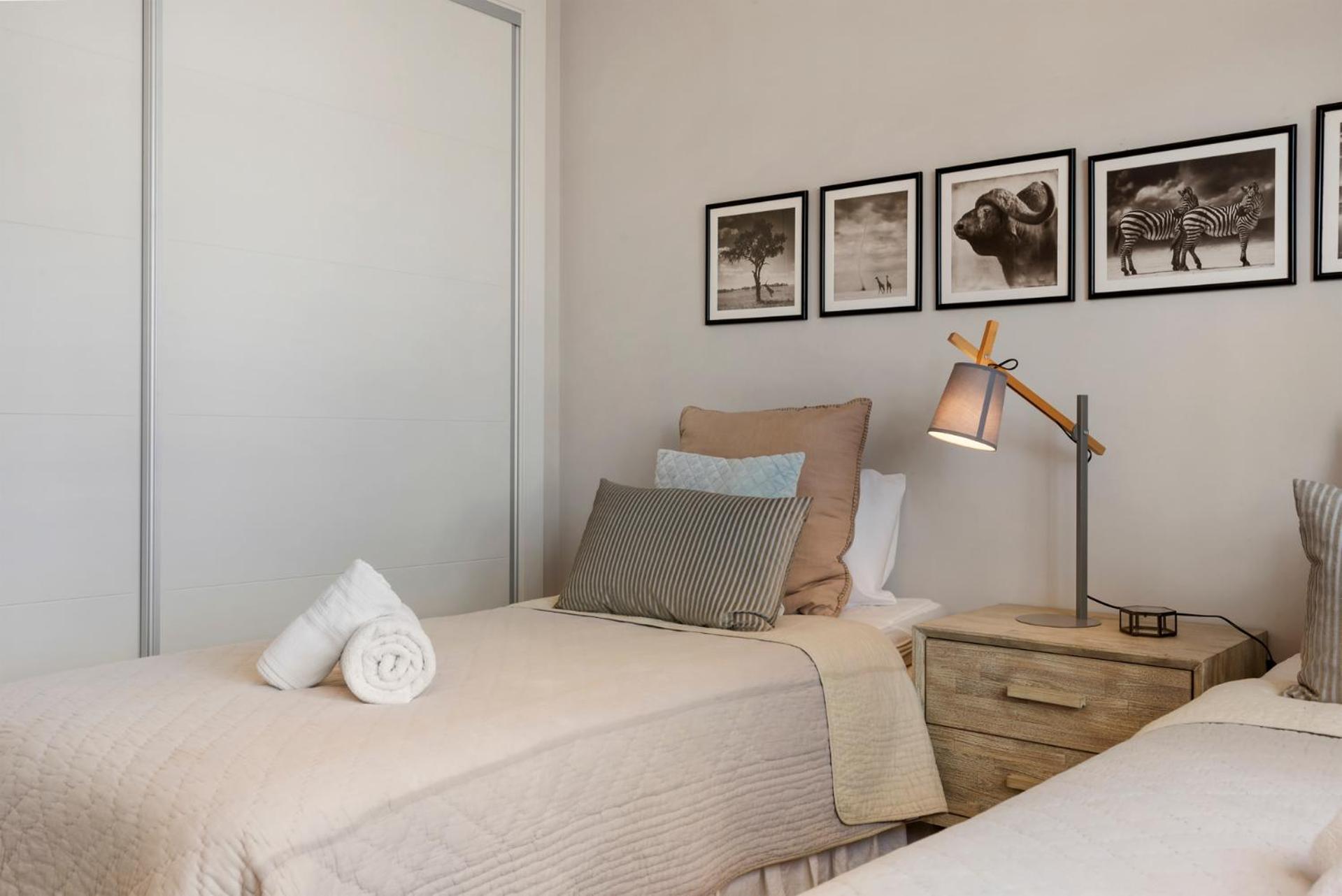Apartment Relaxing Hideaway In Nueva Andalucia Ref M57