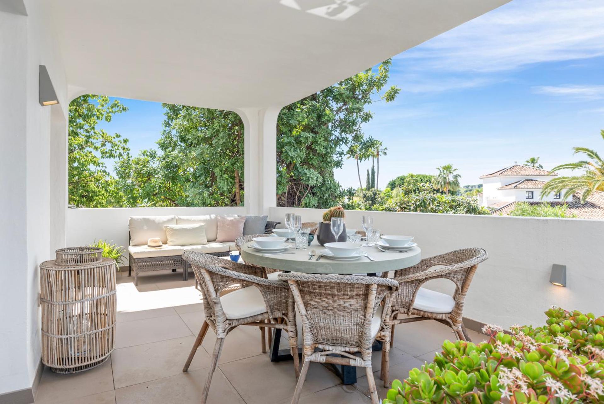 Apartment Relaxing Hideaway In Nueva Andalucia Ref M57 Marbella