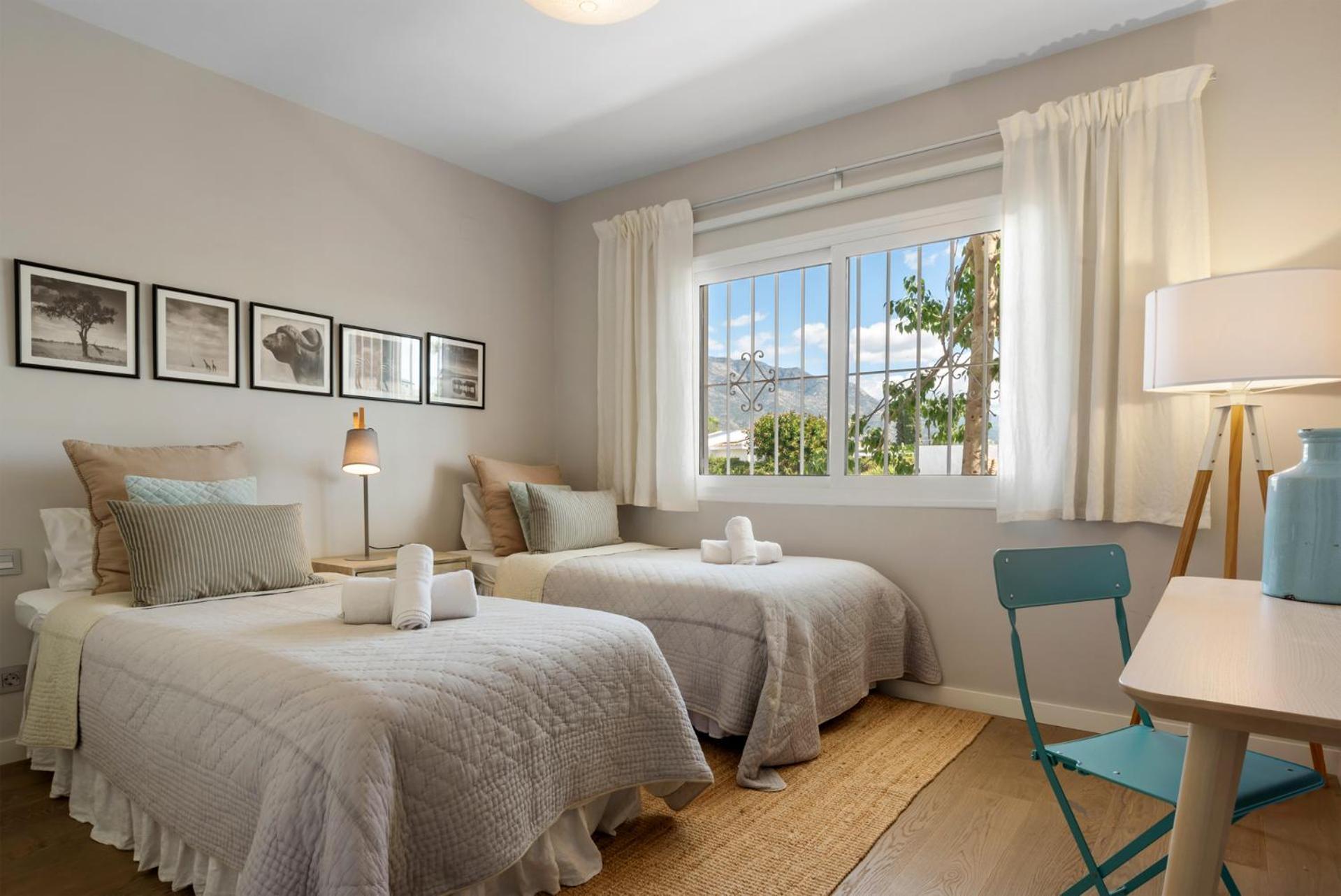 Relaxing Hideaway In Nueva Andalucia Ref M57 Apartment *